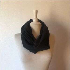 Beyond Yoga Black Infinity Scarf